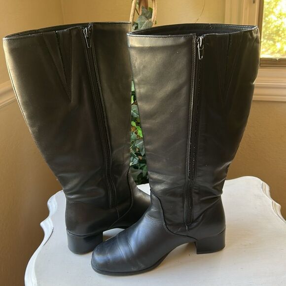Blondo Canada 🍁 Black Leather Waterproof Heeled Boots Sleek Stylish Durable - Picture 5 of 11